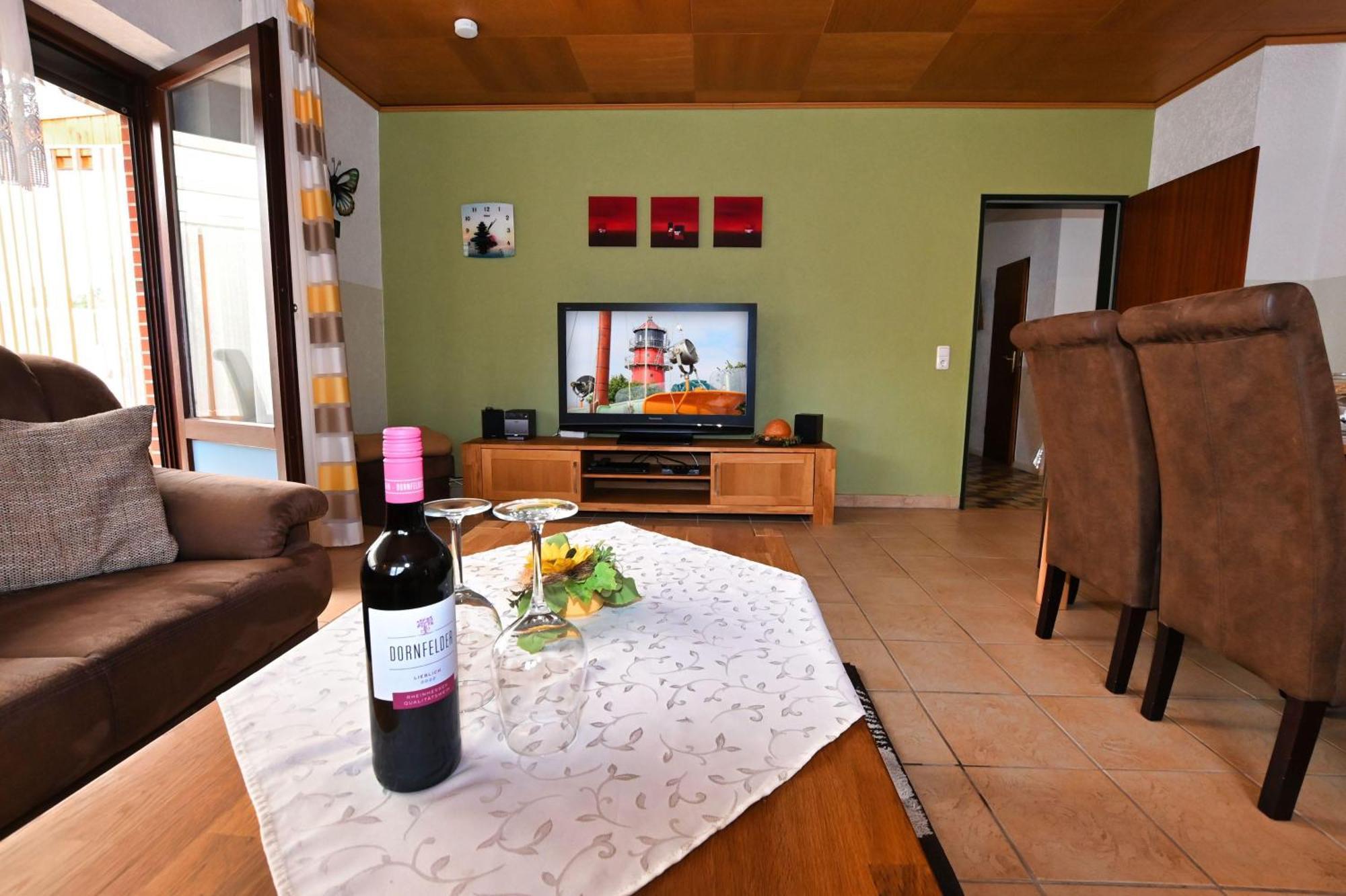Haus Lily Nr.02 Bis Zu 6 Personen Davon Max. 2 Kinder Büsum Buitenkant foto